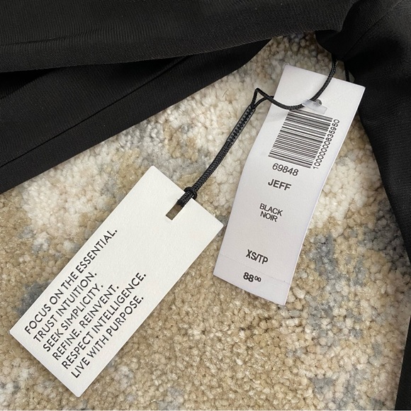 Babaton - Jeff Dress - Picture 4 of 4